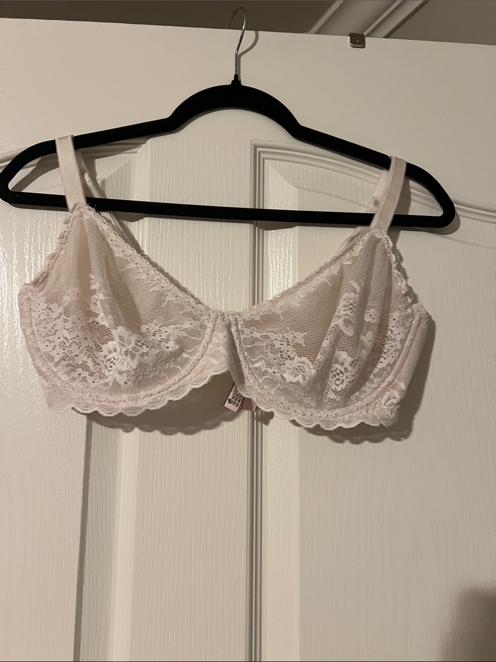Victoria's Secret Sheer Lace Underwire Bra in Ivory